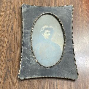 Possibly haunted vintage wood picture frame and picture